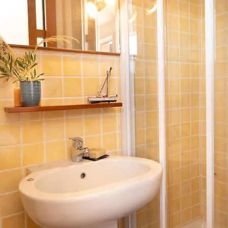 Casetta Rosa Дом отдыха Леванто